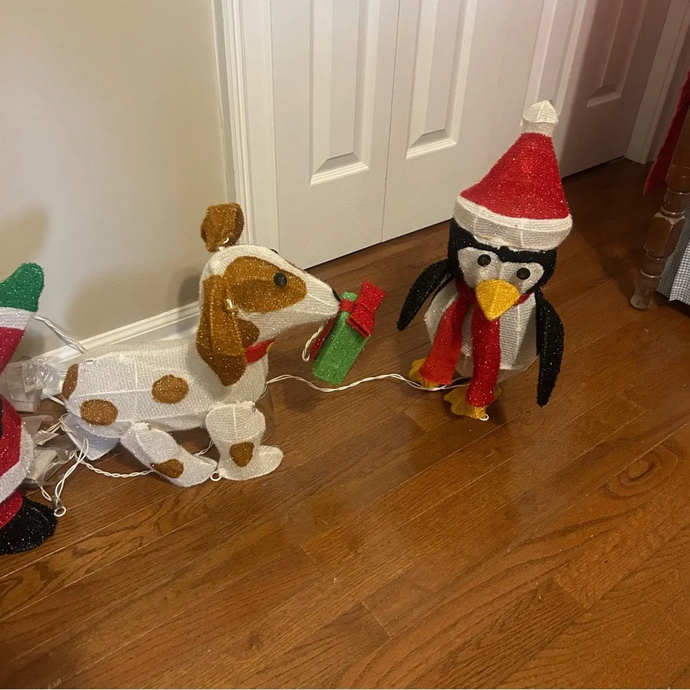 Vintage 20” Christmas Light Up Decor All 6 Characters Cow Dog Santa Penguin +